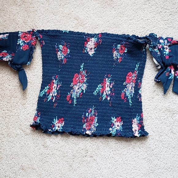 DEREK HEART Tie Floral Short Sleeve Top Casual - Picture 2 of 7